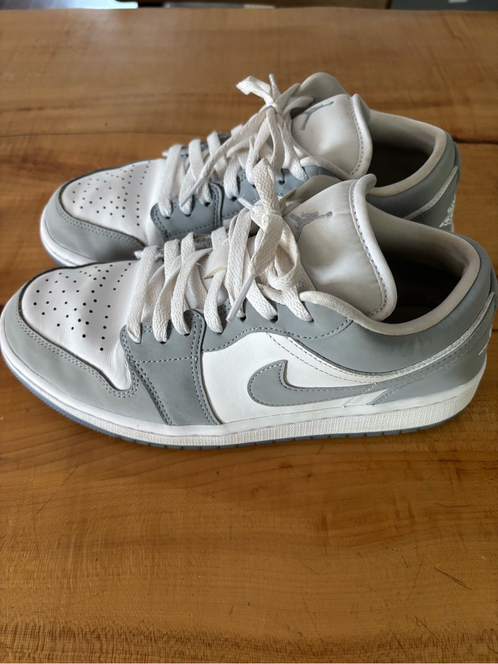 Jordan 1 Low - Picture 4 of 5